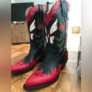 Montana West Black and Red Heeled Boots